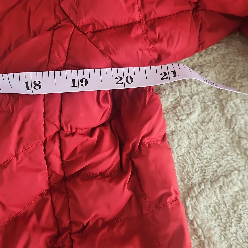 The North Face Women’s Insulated Puffer Jacket Red – Size Missing (See Measureme